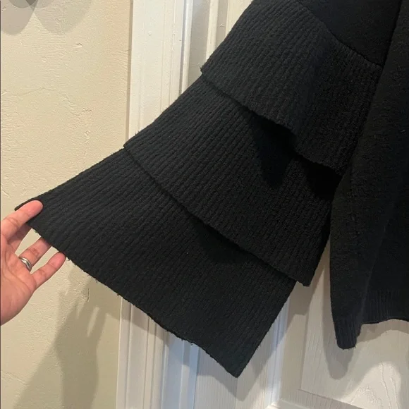 WHO WHAT WEAR Black Ruffle Sleeve Sweater - Picture 3 of 6